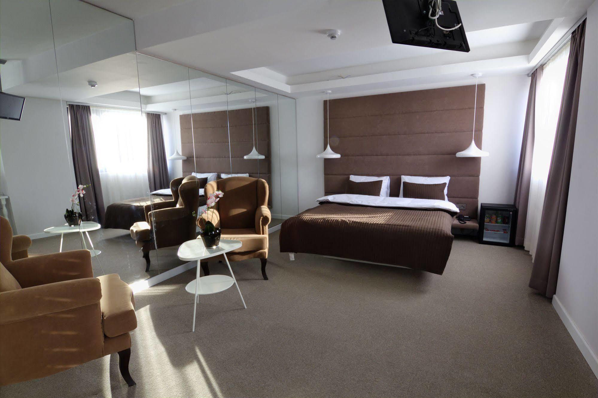 איסטמבול Time Hotel Mecidiyekoy מראה חיצוני תמונה