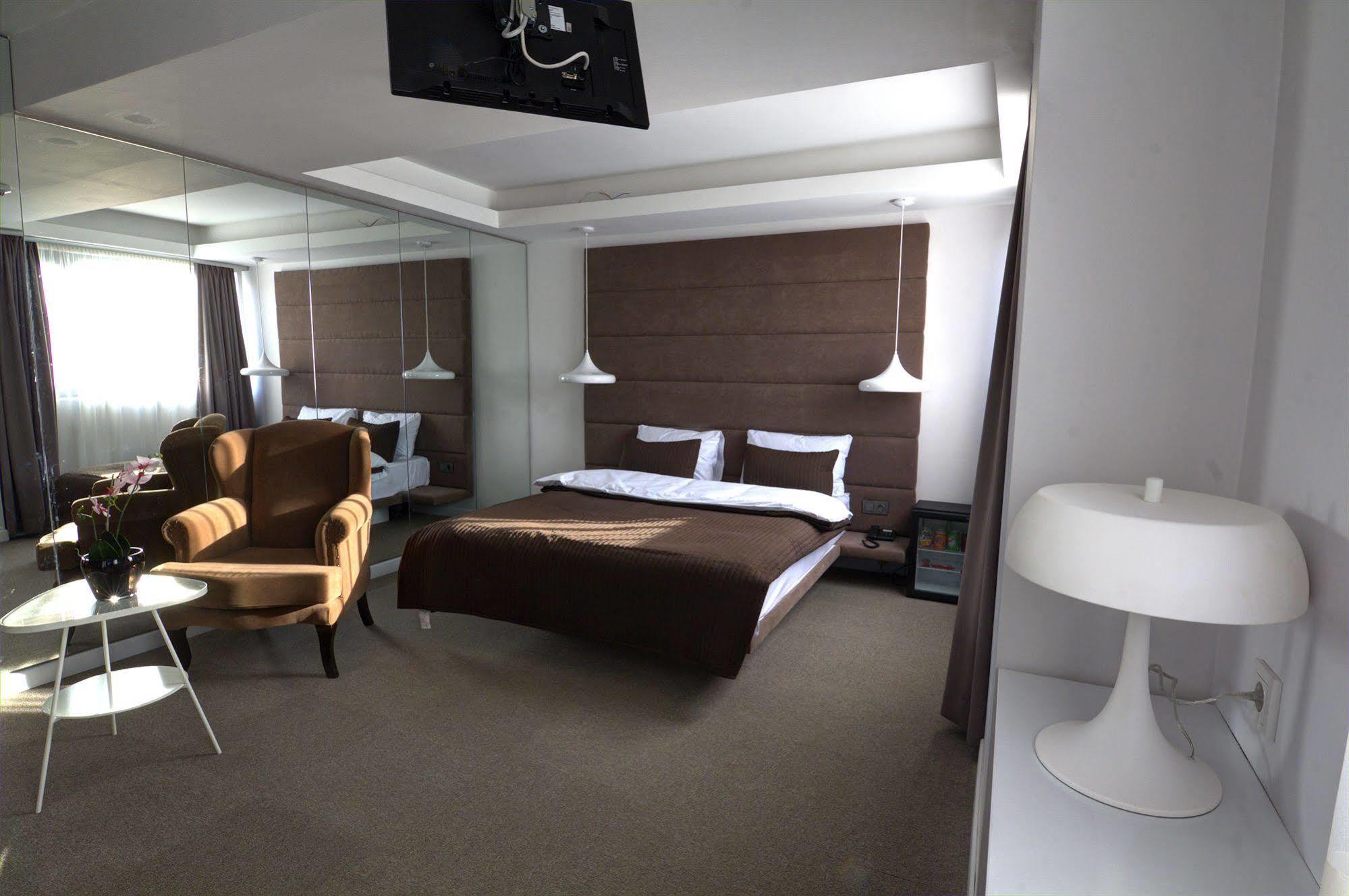 איסטמבול Time Hotel Mecidiyekoy מראה חיצוני תמונה
